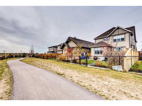 26 Marquis Heights Se, Calgary, AB - Outdoor