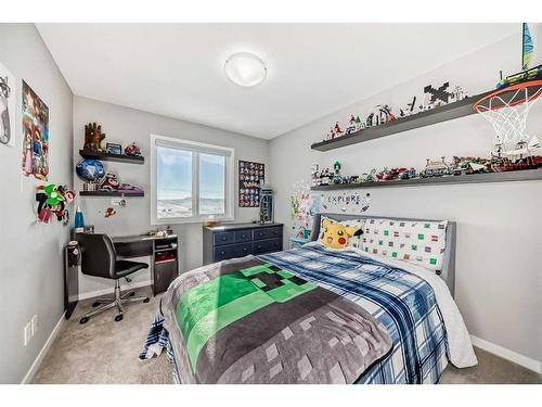 66 Howse Common Ne, Calgary, AB - Indoor Photo Showing Bedroom