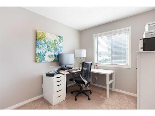 2060 New Brighton Grove Se, Calgary, AB - Indoor Photo Showing Office