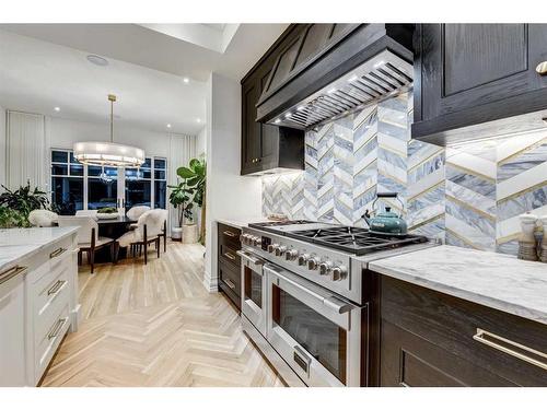 1920 31 Avenue Sw, Calgary, AB - Indoor Photo Showing Kitchen With Upgraded Kitchen