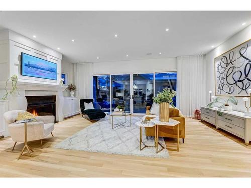 1920 31 Avenue Sw, Calgary, AB - Indoor Photo Showing Living Room With Fireplace