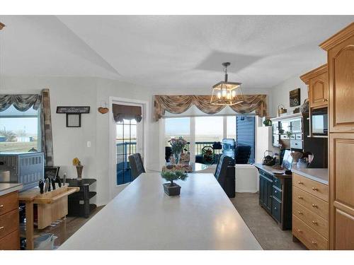 212 3Rd Avenue East, Hussar, AB - Indoor Photo Showing Dining Room