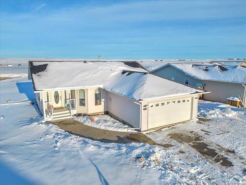 212 3Rd Avenue East, Hussar, AB - Outdoor