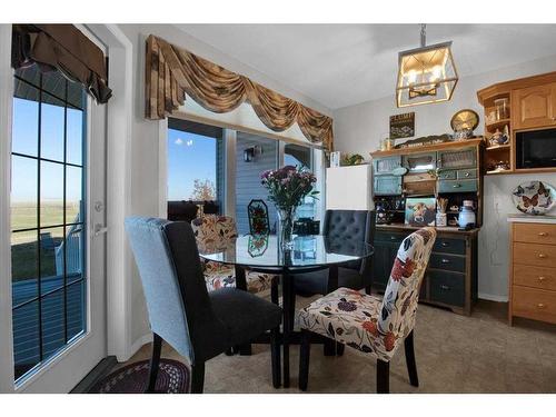 212 3Rd Avenue East, Hussar, AB - Indoor Photo Showing Dining Room