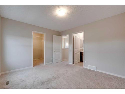 647 Mahogany Boulevard Se, Calgary, AB - Indoor Photo Showing Other Room