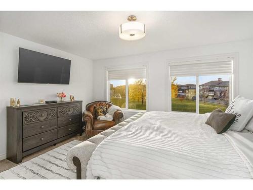 40 Masters Landing Se, Calgary, AB - Indoor Photo Showing Bedroom