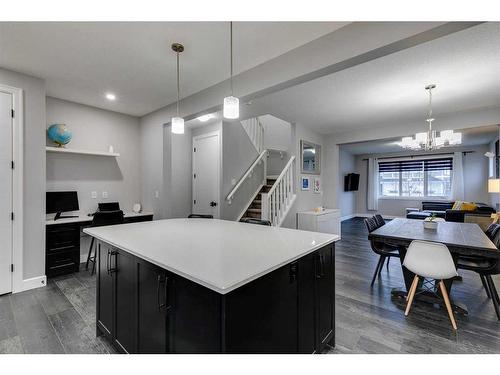 206 Yorkville Green Sw, Calgary, AB - Indoor