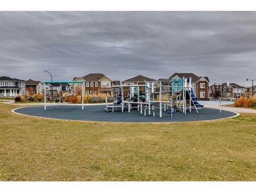 206 Yorkville Green Sw, Calgary, AB - Outdoor