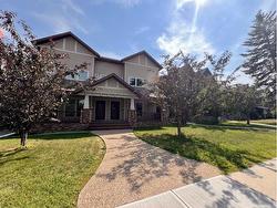 1721B 1 Avenue NW Calgary, AB T2N 0B2