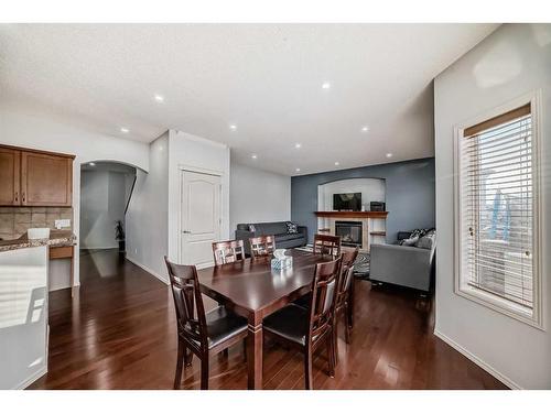 137 Willowmere Way, Chestermere, AB - Indoor Photo Showing Dining Room