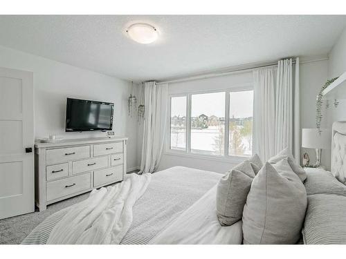 142 Seton Gardens Se, Calgary, AB - Indoor Photo Showing Bedroom