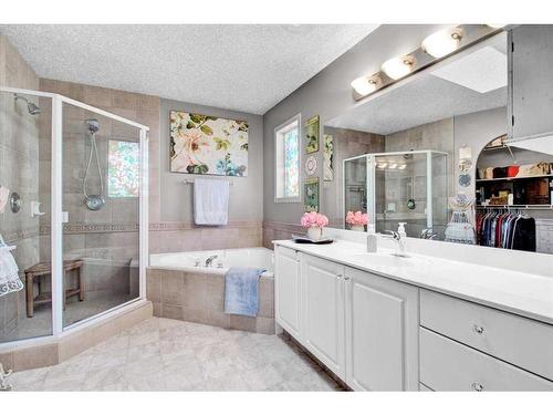 209 West Creek Springs, Chestermere, AB - Indoor Photo Showing Bathroom