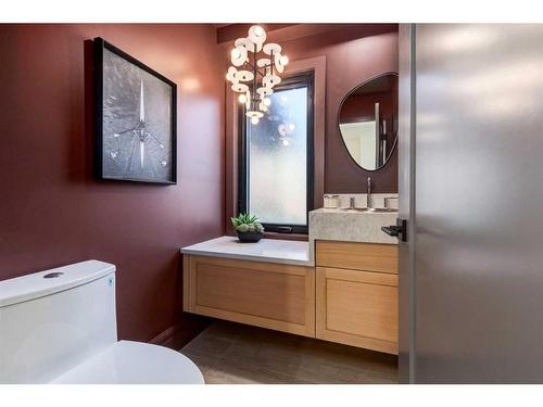 1116 Varsity Estates Drive Nw, Calgary, AB - Indoor Photo Showing Bathroom