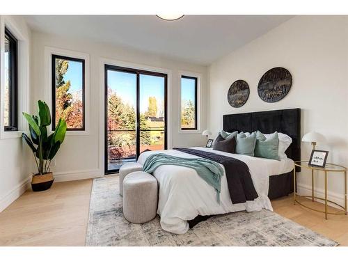 1116 Varsity Estates Drive Nw, Calgary, AB - Indoor Photo Showing Bedroom