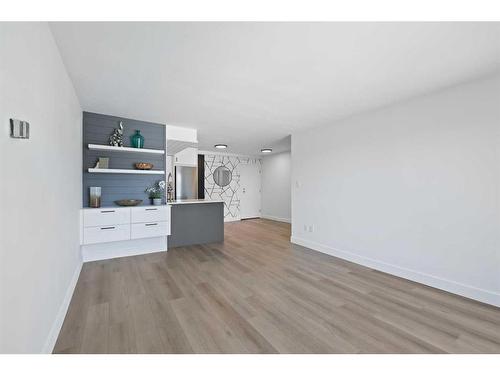 605-1330 15 Avenue Sw, Calgary, AB - Indoor