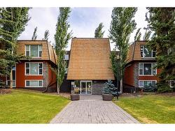 212-315 50 Avenue SW Calgary, AB T2S 1H3