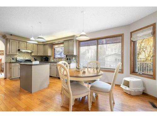 52 Arbour Ridge Way Nw, Calgary, AB - Indoor