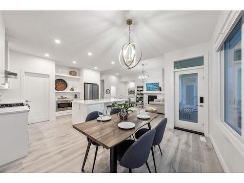 21 Cimarron Estates, Okotoks, AB - Indoor Photo Showing Dining Room