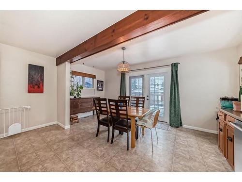 2419 39 Street Se, Calgary, AB - Indoor Photo Showing Dining Room