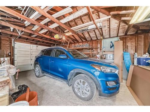 2419 39 Street Se, Calgary, AB - Indoor Photo Showing Garage