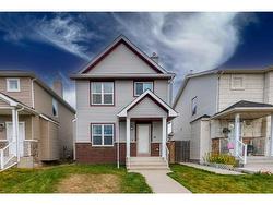 18 saddlemead Close NE Calgary, AB T3J 4M6