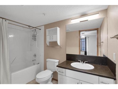 210-8535 Bonaventure Drive Se, Calgary, AB - Indoor Photo Showing Bathroom