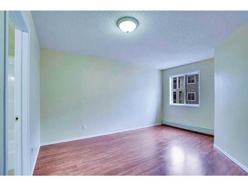 310-290 Shawville Way Se, Calgary, AB - Indoor Photo Showing Other Room