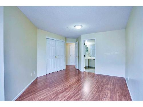 310-290 Shawville Way Se, Calgary, AB - Indoor Photo Showing Other Room