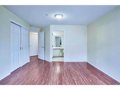 310-290 Shawville Way Se, Calgary, AB - Indoor Photo Showing Other Room