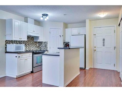 310-290 Shawville Way Se, Calgary, AB - Indoor Photo Showing Kitchen