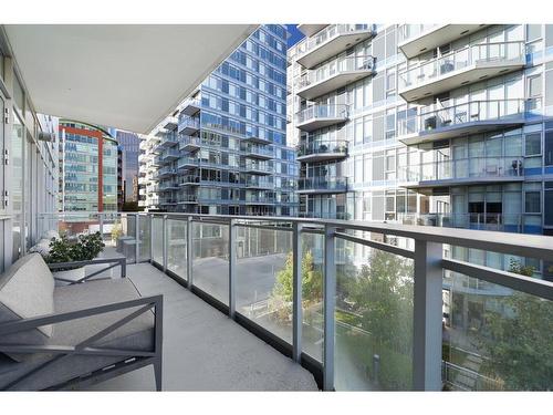 303-128 Waterfront Court Sw, Calgary, AB - Outdoor