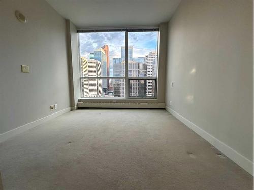 1615-222 Riverfront Avenue Sw, Calgary, AB - Indoor Photo Showing Other Room