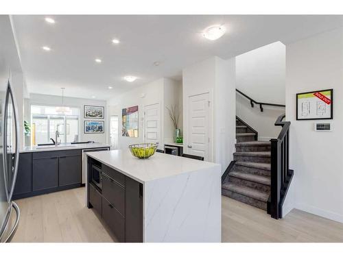 235 South Shore Court, Chestermere, AB - Indoor Photo Showing Kitchen