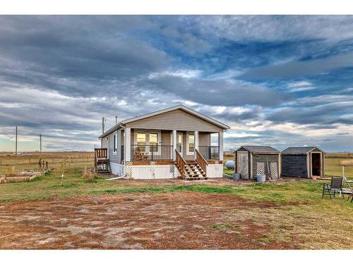 817 Highway, Rural Wheatland County, AB 