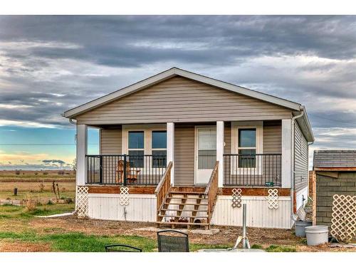 817 Highway, Rural Wheatland County, AB 