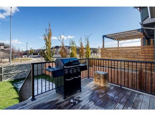 616 Reynolds Crescent Sw, Airdrie, AB - Outdoor With Deck Patio Veranda With Exterior