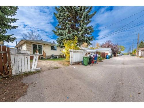 1420 43 Street Ne, Calgary, AB 