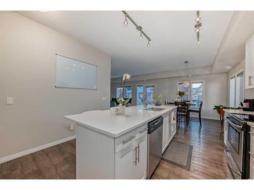 206 Auburn Meadows Walk Se, Calgary, AB - Indoor Photo Showing Kitchen