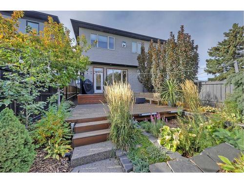 2630 35 Street Sw, Calgary, AB - Outdoor