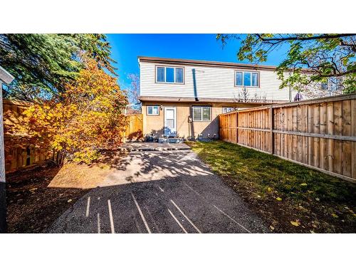 100-630 Sabrina Road Sw, Calgary, AB - Outdoor