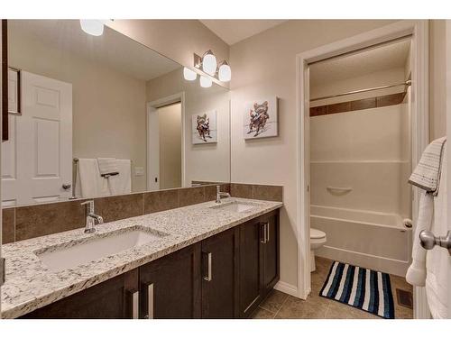 26 Mount Rae Terrace, Okotoks, AB - Indoor Photo Showing Bathroom