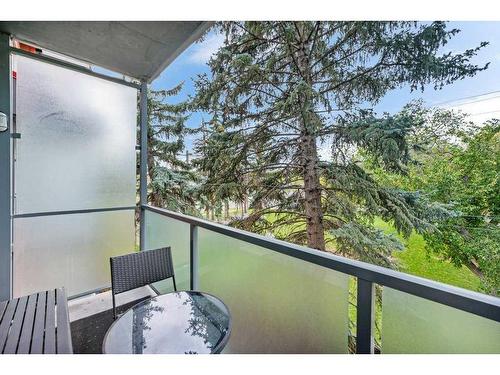 305-333 Garry Crescent Ne, Calgary, AB - Outdoor With Balcony