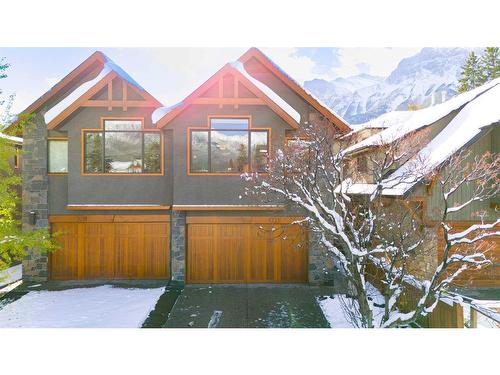 711 3Rd Street, Canmore, AB - Outdoor