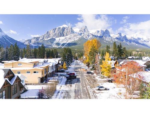 711 3Rd Street, Canmore, AB - Outdoor With View