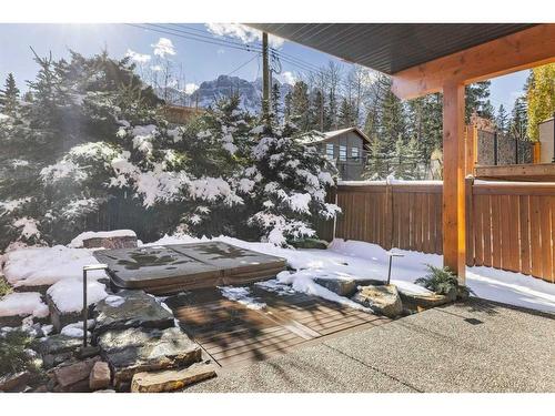 711 3Rd Street, Canmore, AB - Outdoor With Deck Patio Veranda