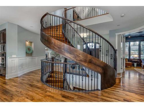 2824 12 Avenue Nw, Calgary, AB - Indoor Photo Showing Other Room