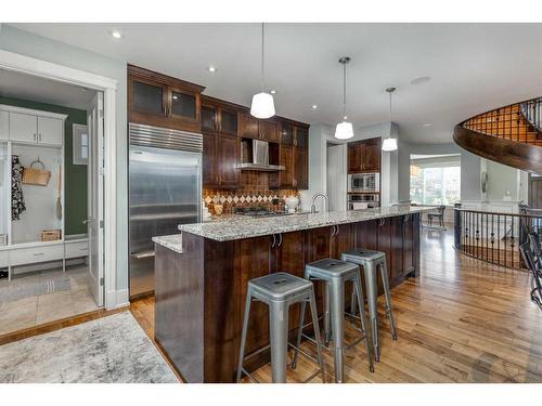 2824 12 Avenue Nw, Calgary, AB - Indoor Photo Showing Kitchen With Upgraded Kitchen