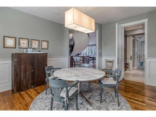 2824 12 Avenue Nw, Calgary, AB - Indoor Photo Showing Dining Room