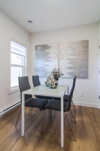 268 Belvedere Drive Se, Calgary, AB - Indoor Photo Showing Dining Room