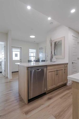 268 Belvedere Drive Se, Calgary, AB - Indoor Photo Showing Kitchen